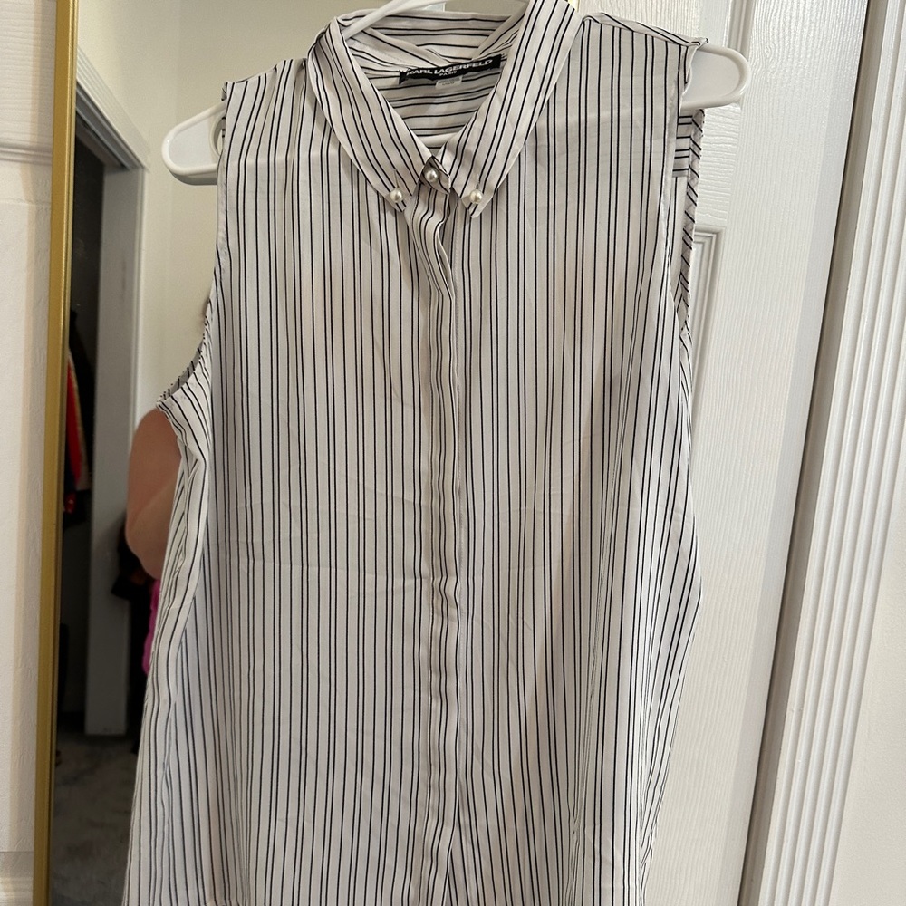 **Karl Lagerfeld Blouse**